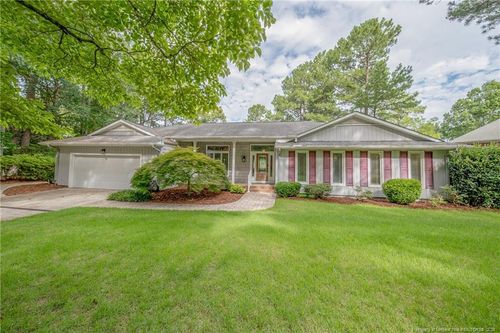 688 Azalea Dr, Vass, NC, 28394-8200 | Card Image
