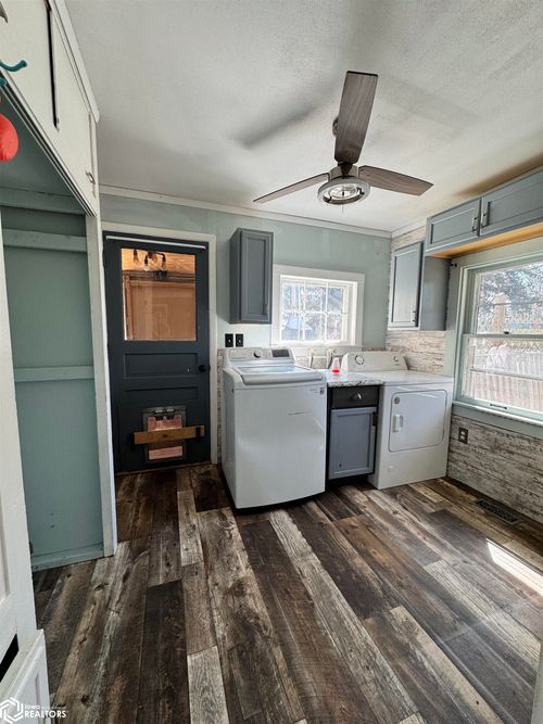 2344 1300, Oquawka, IL, 61469 | Card Image