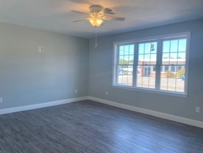 UNIT-4 - 1139 Main St, Condo with 1 bedrooms, 2 bathrooms and 2 parking in Hanson MA | Image 5