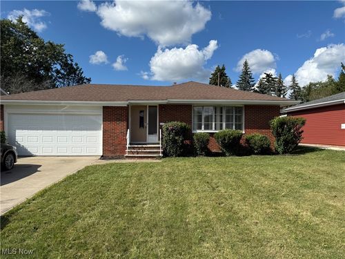 23409 Mccann St, Warrensville Heights, OH, 44128-5245 | Card Image