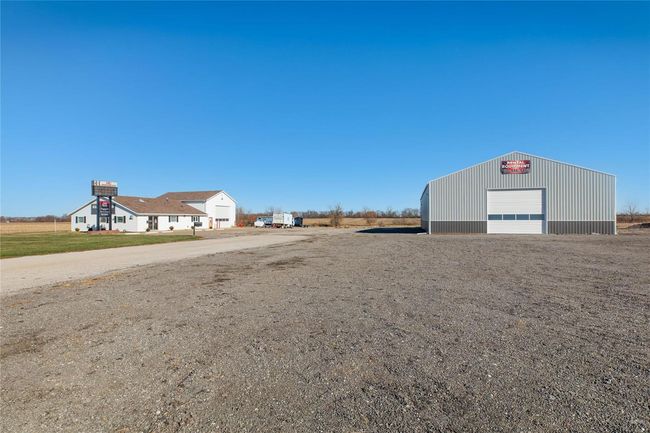 1665 S State St, Home with 0 bedrooms, 0 bathrooms and null parking in Jerseyville IL | Image 44