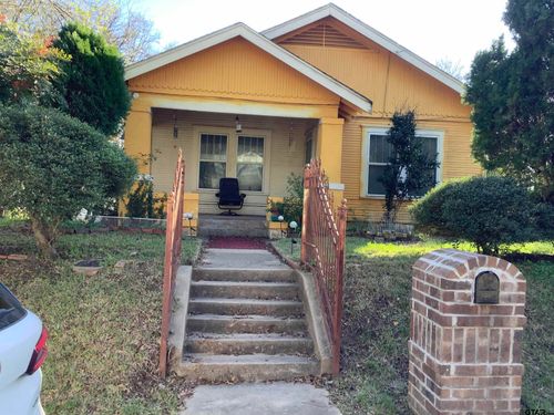 1106 W Claude St, Tyler, TX, 75702-5511 | Card Image