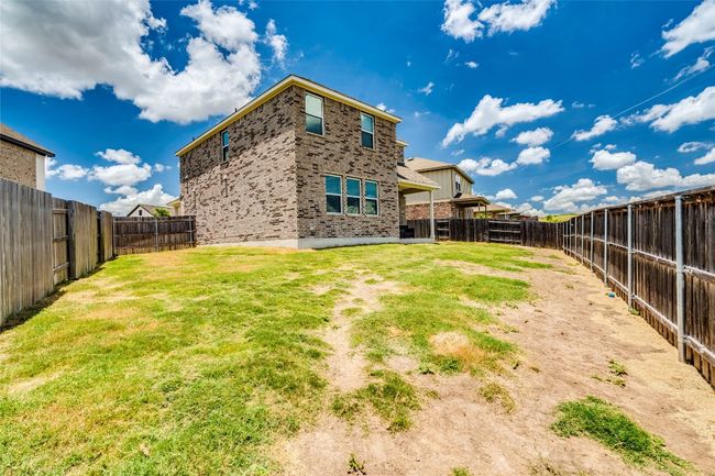 572 Pepperbark Loop, House other with 4 bedrooms, 3 bathrooms and 4 parking in Buda TX | Image 23
