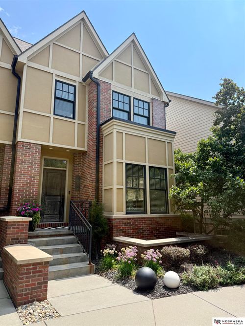 7030 Straffan Pl, Lincoln, NE, 68516-5529 | Card Image