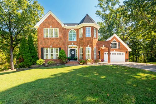674 Autumn Wood Dr, Summerville, GA, 30747-6266 | Card Image