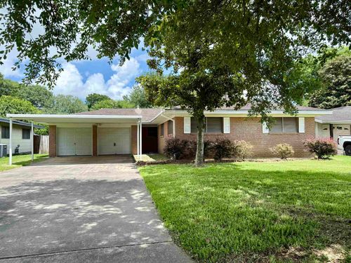 3203 Callaway Dr, Nederland, TX, 77627-6921 | Card Image