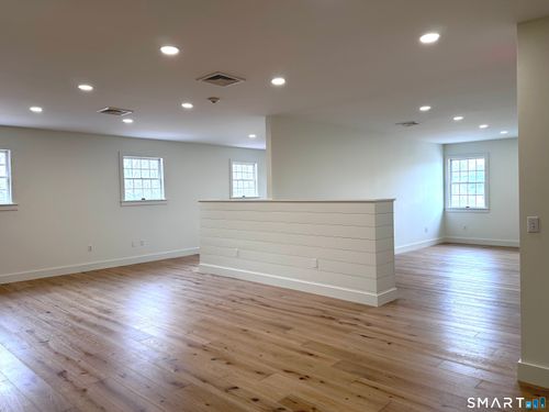 ste-3b-158 S Broad St, Pawcatuck, CT, 06379-3961 | Card Image