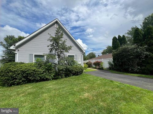 473 Monroe Ave, LANGHORNE, PA, 19047-7522 | Card Image