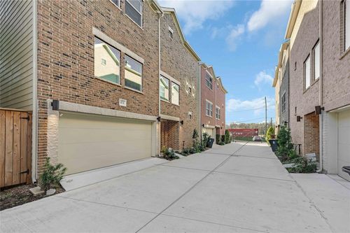 8731 Bryam, Houston, TX, 77061-2501 | Card Image