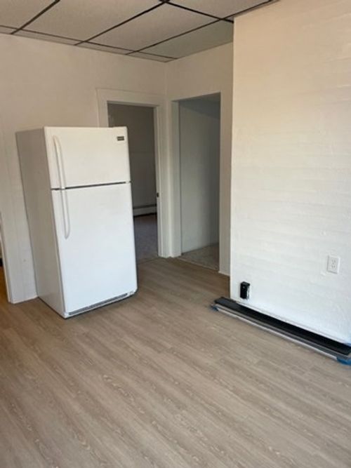 apt-2-68 Court St, Whitman, MA, 02382-2099 | Card Image