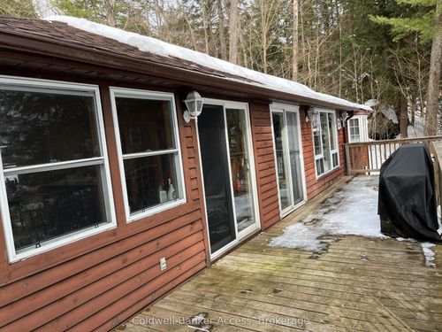 1523 Moon River Rd, Bala, ON, P0C1A0 | Card Image