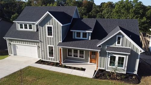 27 Cullen Hills Dr, Bella Vista, AR, 72715-4935 | Card Image