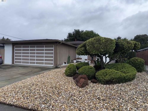 2632 Renton Way, Castro Valley, CA, 94546-5415 | Card Image