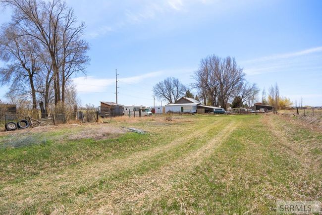 9891 N 5 Th E, House other with 4 bedrooms, 2 bathrooms and 2 parking in Idaho Falls ID | Image 13