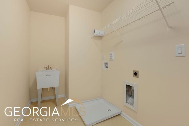 1030 Roswell Manor Cir, House other with 4 bedrooms, 4 bathrooms and 2 parking in Roswell GA | Image 25