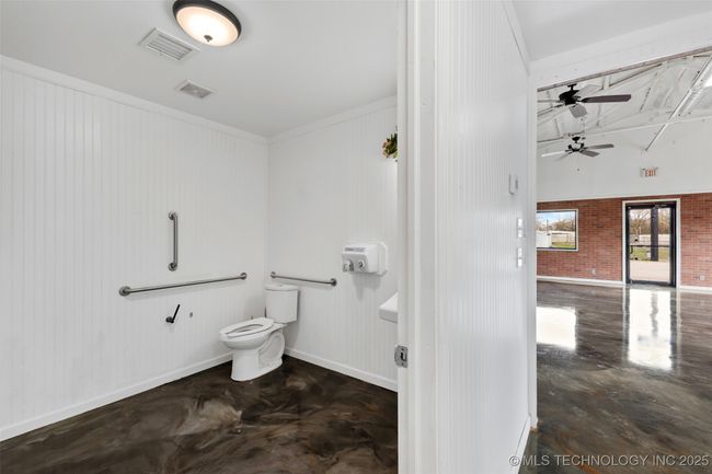 118 E 5 Th St, Home with 0 bedrooms, 0 bathrooms and null parking in Ada OK | Image 22