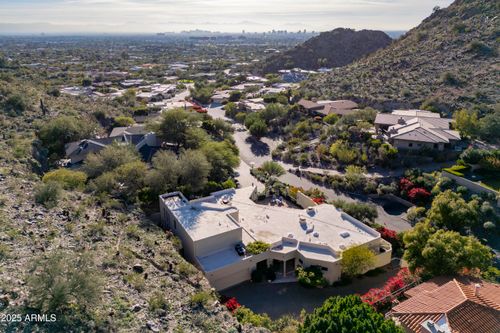17-3500 E Lincoln Dr, Phoenix, AZ, 85018-1023 | Card Image