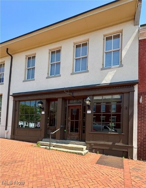 105 W Main St, Somerset, OH, 43783-9841 | Card Image