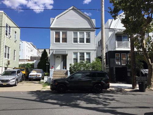 2-372 Liberty Ave, JC, Heights, NJ, 07307-372 | Card Image