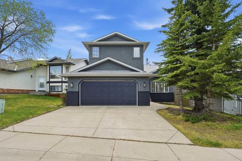 142 Elizabeth Way Se, Airdrie, AB, T4B2H5 | Card Image