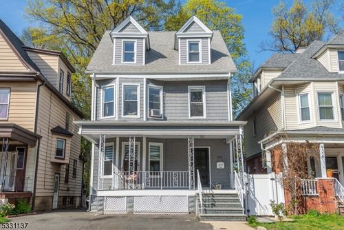 328 Rutledge Ave, East Orange, NJ, 07017-3915 | Card Image