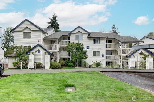 unit-b201-5000 Lake Washington Blvd Ne, Renton, WA, 98056-5038 | Card Image