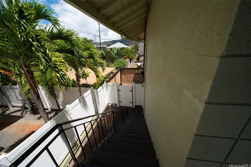 apt-h-2014 Fern St, Honolulu, HI, 96826-4140 | Card Image