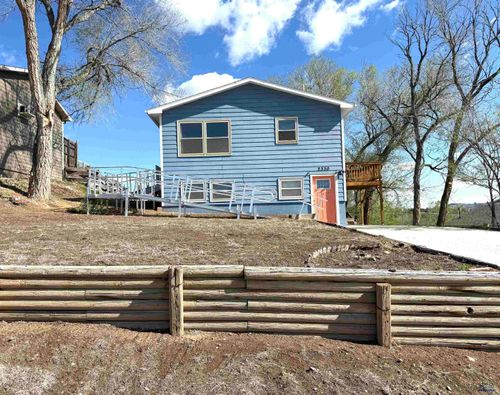 2330 Lincoln Ave, Hot Springs, SD, 57747-7500 | Card Image
