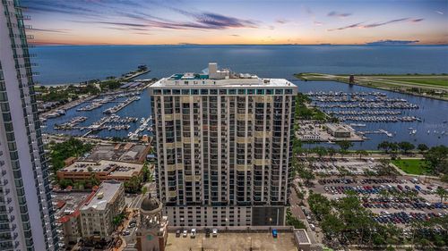 2011-1 Beach Dr Se, ST PETERSBURG, FL, 33701-3957 | Card Image
