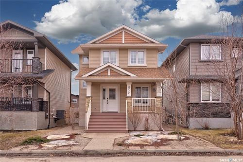 8717 Archer Lane, Regina, SK, S4Y0B9 | Card Image