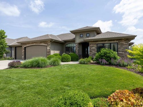 1505 S 208th Street, Elkhorn, NE, 68022 | Card Image