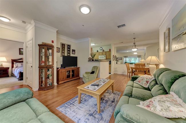 Living room, dining room. | Image 8
