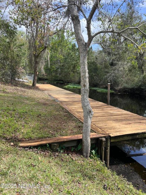 117 Park Dr, Satsuma, FL, 32189-2620 | Card Image