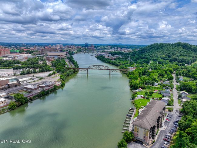 202 - 3001 River Towne Way, Condo with 3 bedrooms, 2 bathrooms and null parking in Knoxville TN | Image 23