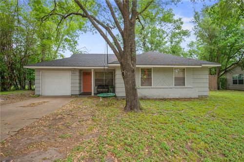 4212 Carter Creek Pkwy, Bryan, TX, 77802-4205 | Card Image