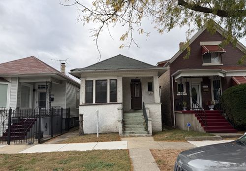 7514 S Rhodes Ave, Chicago, IL, 60619-2210 | Card Image