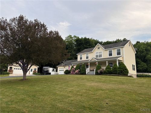 91 North St, Pulaski, NY, 13142-3227 | Card Image