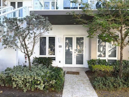 apt-101-10220 Nw 63rd Ter, Doral, FL, 33178-3064 | Card Image