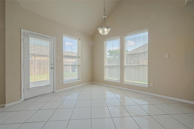 Breakfast Nook | Image 17