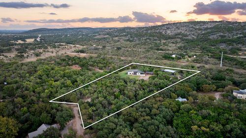 1117 Longhorn Dr, Burnet, TX, 78611-5882 | Card Image