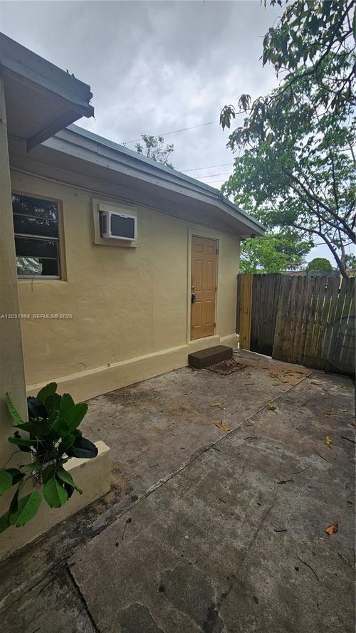 3-1840 Fern Rd, Plantation, FL, 33317-6446 | Card Image