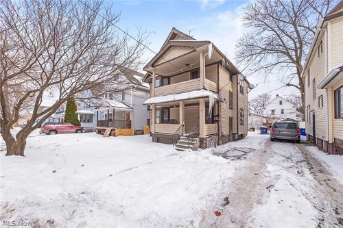 3885 W 20th St, Cleveland, OH, 44109-2935 | Card Image