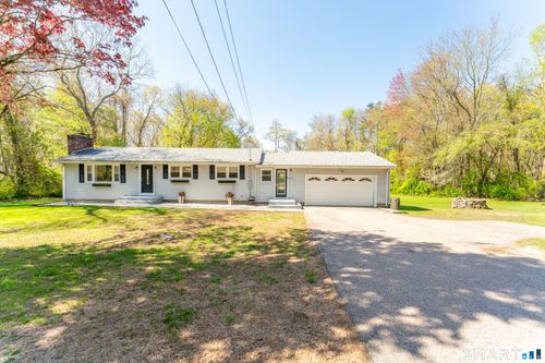 950 Old Colchester Rd, Oakdale, CT, 06370-1664 | Card Image