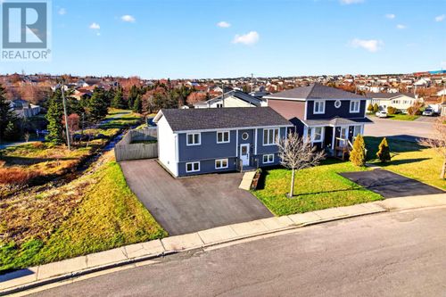 23 Canterbury Dr, Paradise, NL, A1L1G4 | Card Image