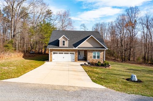 251 Devotion Farm Way, Thurmond, NC, 28683-8142 | Card Image