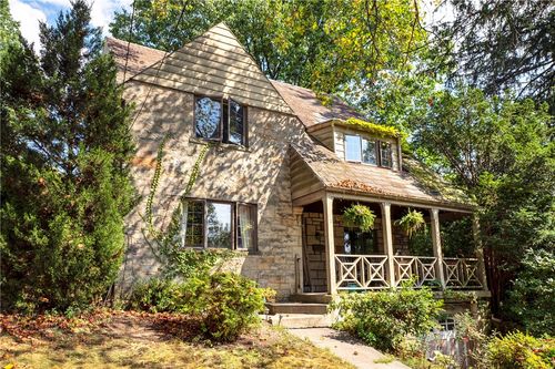 68 Roycroft Ave, Mt. Lebanon, PA, 15228-1807 | Card Image