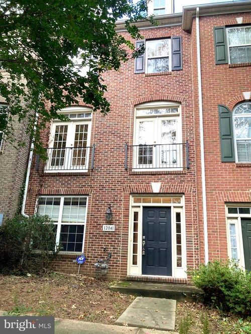 12041 Overbridge Ln, FAIRFAX, VA, 22030-6181 | Card Image