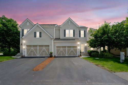 3-3 Sweetwater Way, Hopkinton, MA, 01748-2818 | Card Image