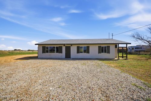 48038 93rd St W, Lancaster, CA, 93536-9331 | Card Image