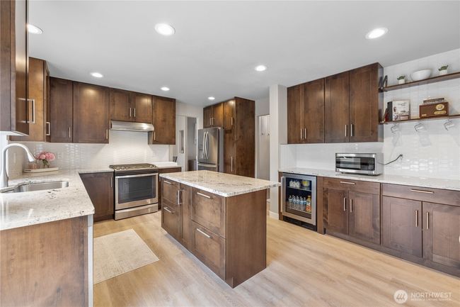 21206 9 Th Ave Se, House other with 4 bedrooms, 3 bathrooms and 3 parking in Bothell WA | Image 8
